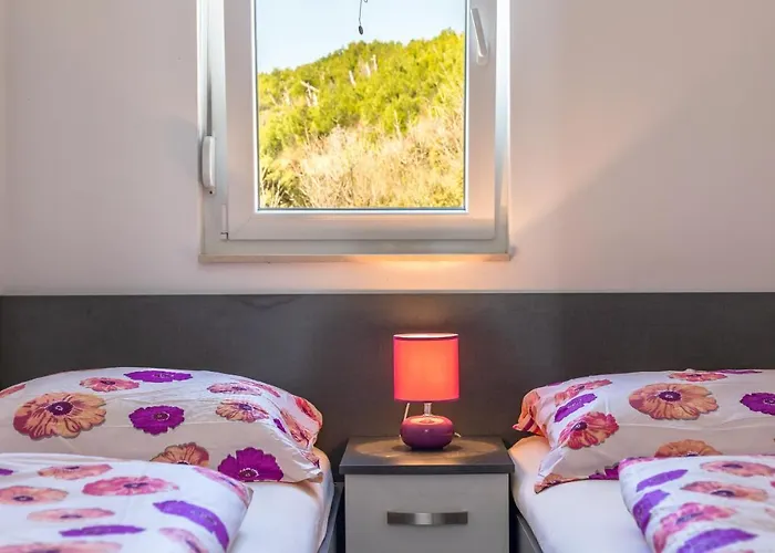 Andela 3 Apartman Makarska