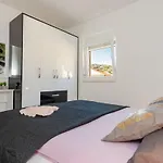 Andela 3 Μακάρσκα