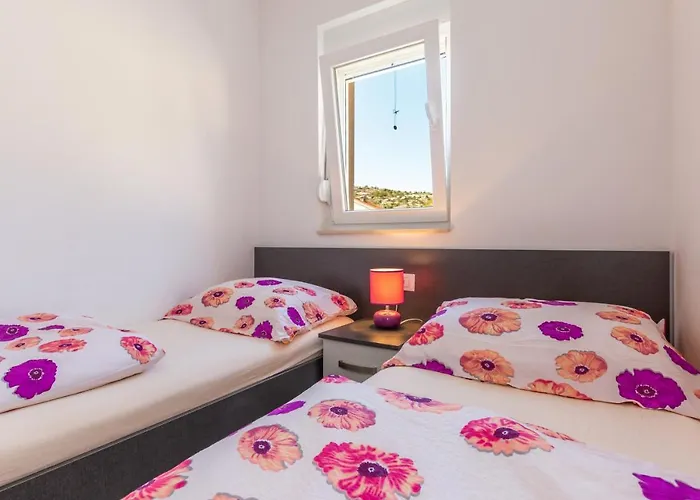 Appartamento Andela 3 Makarska