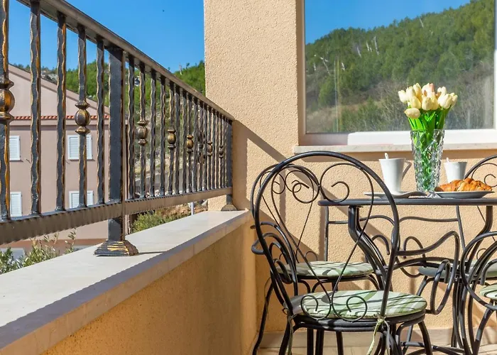 Appartement Andela 3 *